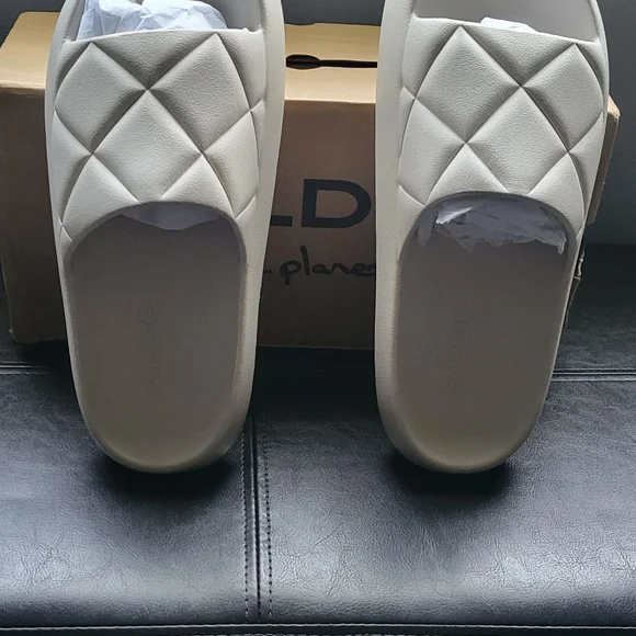 Slides - Picture 5 of 5